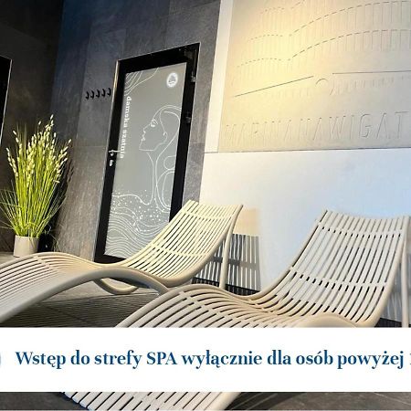 Mikołajki Marina Nawigatorアパートホテル エクステリア 写真